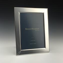 REED & BARTON 5 X 7 SILVERPLATE FRAME